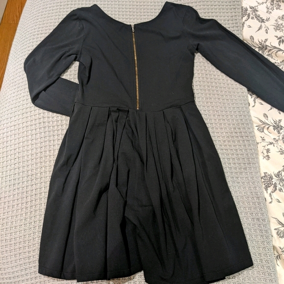 Talula Long Sleeve Mini Dress - Picture 2 of 3